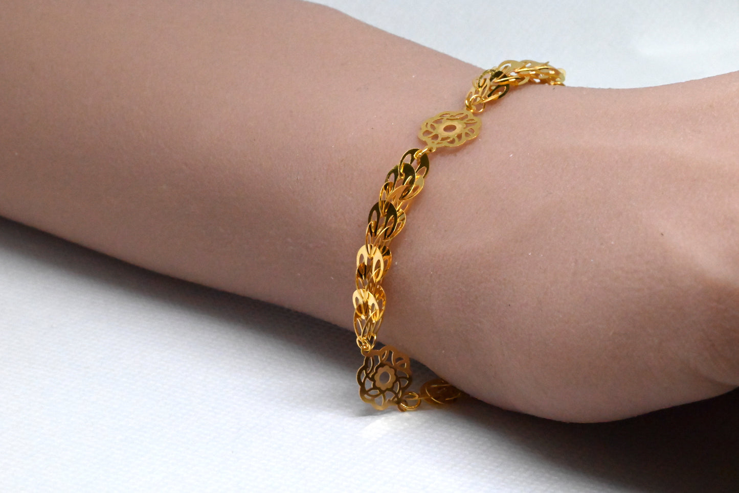 21K Flower Bracelet