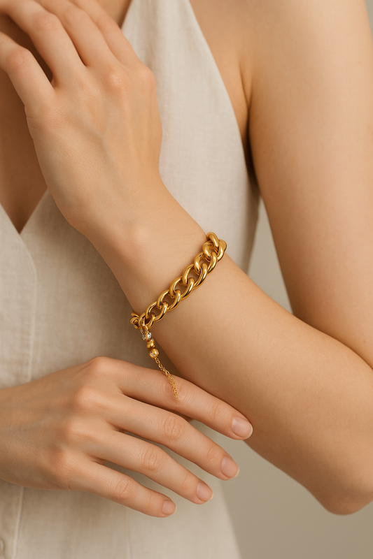 21 Karat Genuine Curb Chain Gold Bracelet