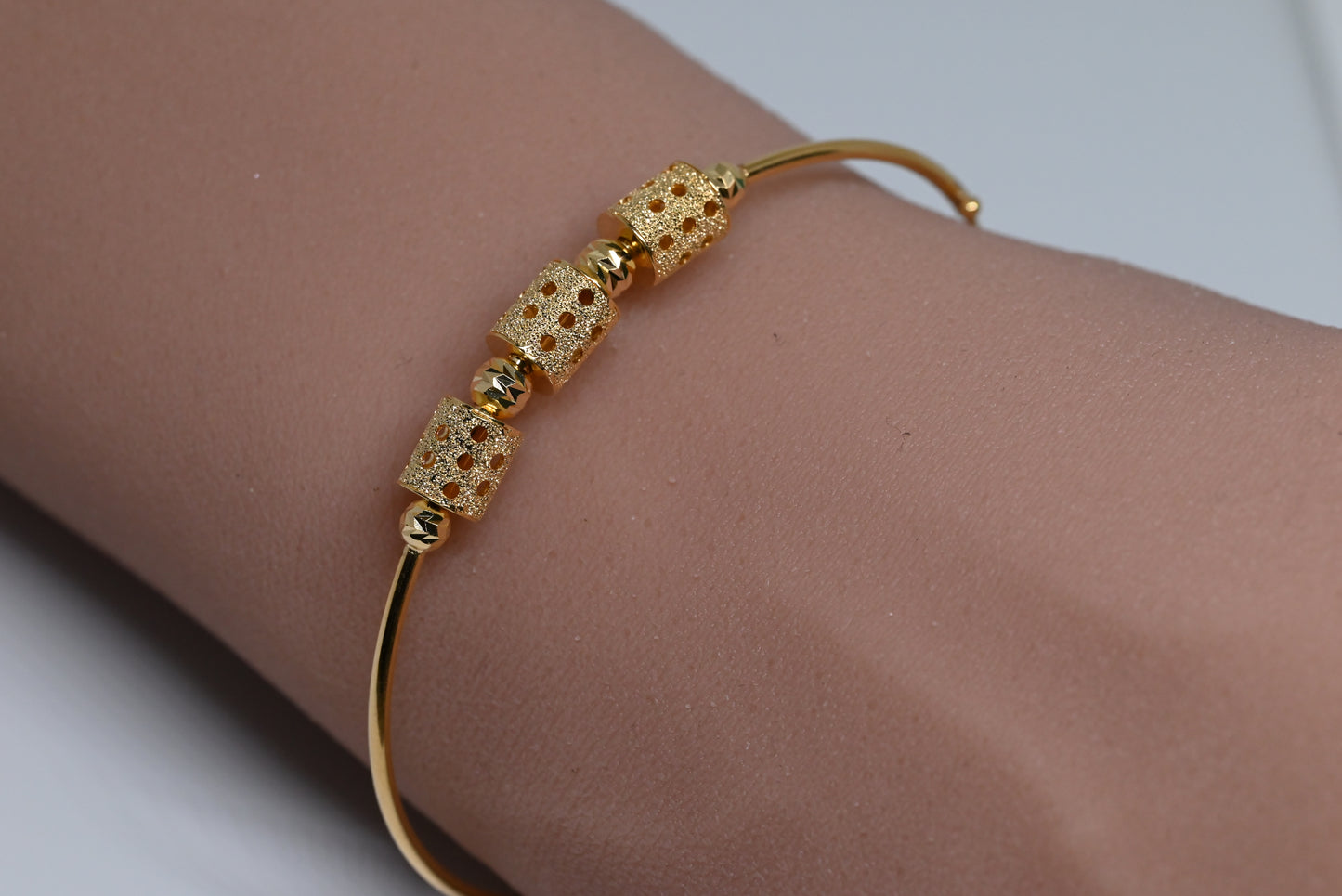 18K Bangle Style #3BA18