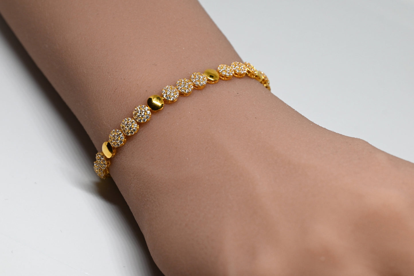 21K Bracelet With Zircon Crystal