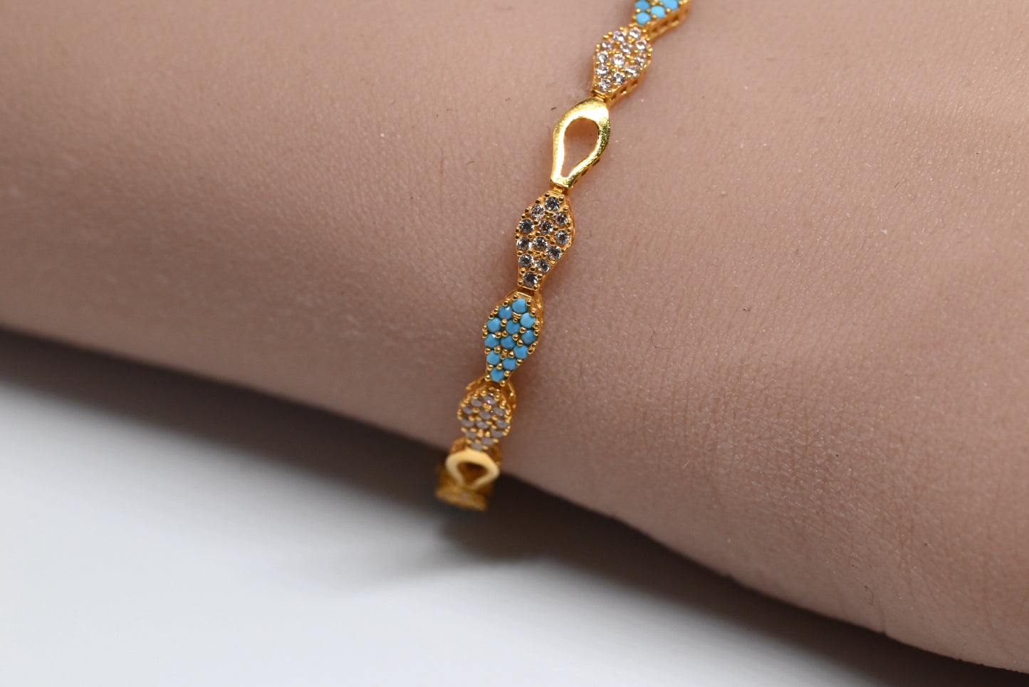 21k Bracelet With Zircon Stone