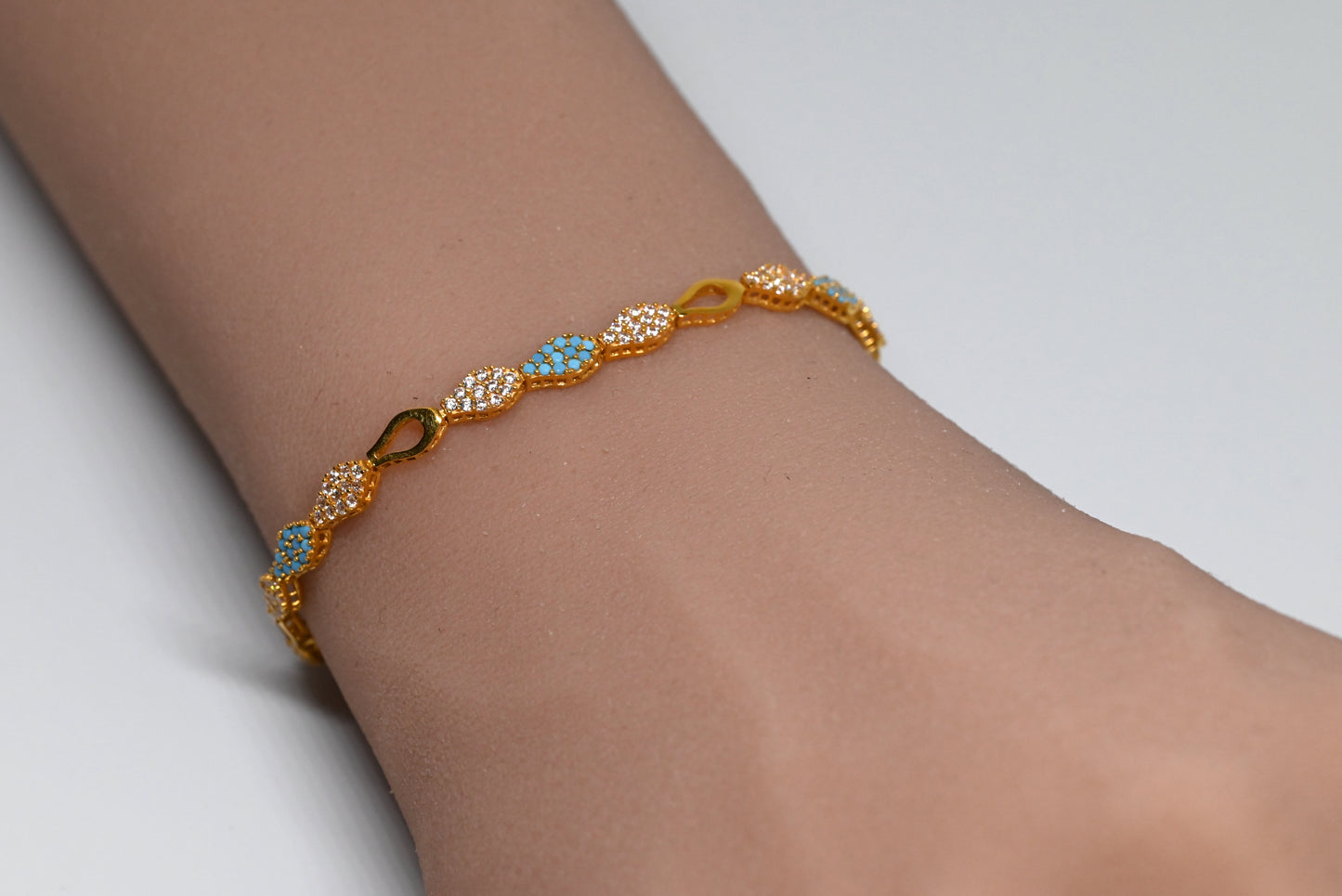 21k Bracelet With Zircon Stone