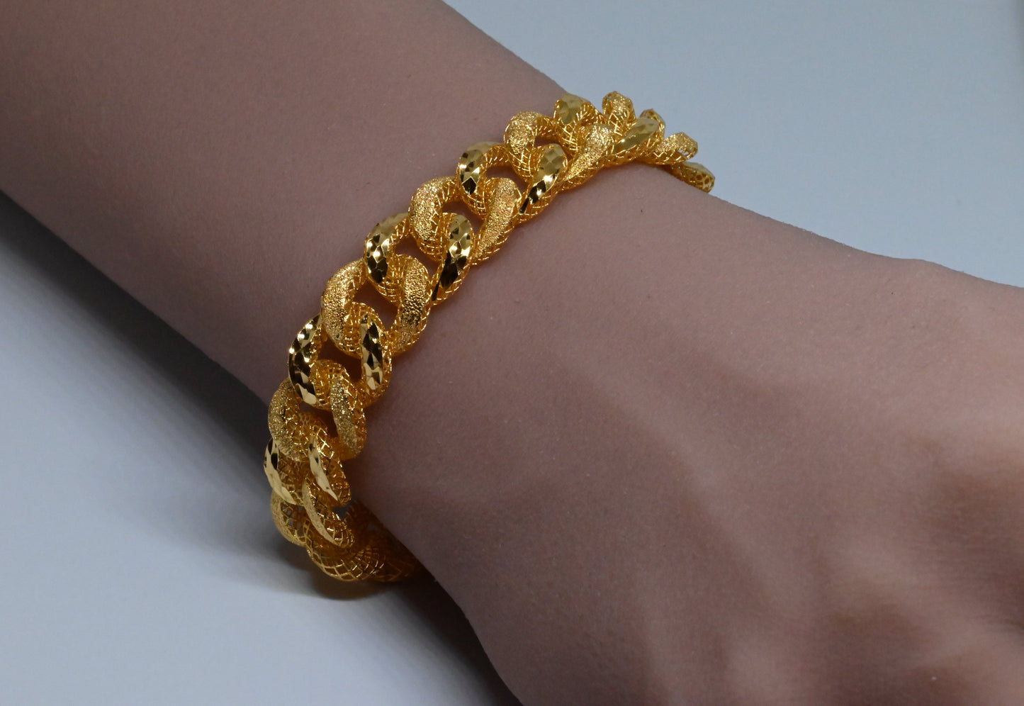 21K Bracelet With Two Side Design Style #17BR21