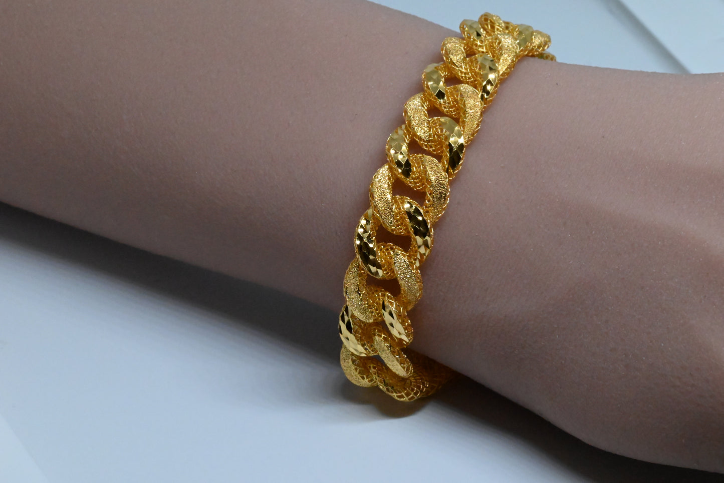 21K Bracelet With Two Side Design Style #17BR21