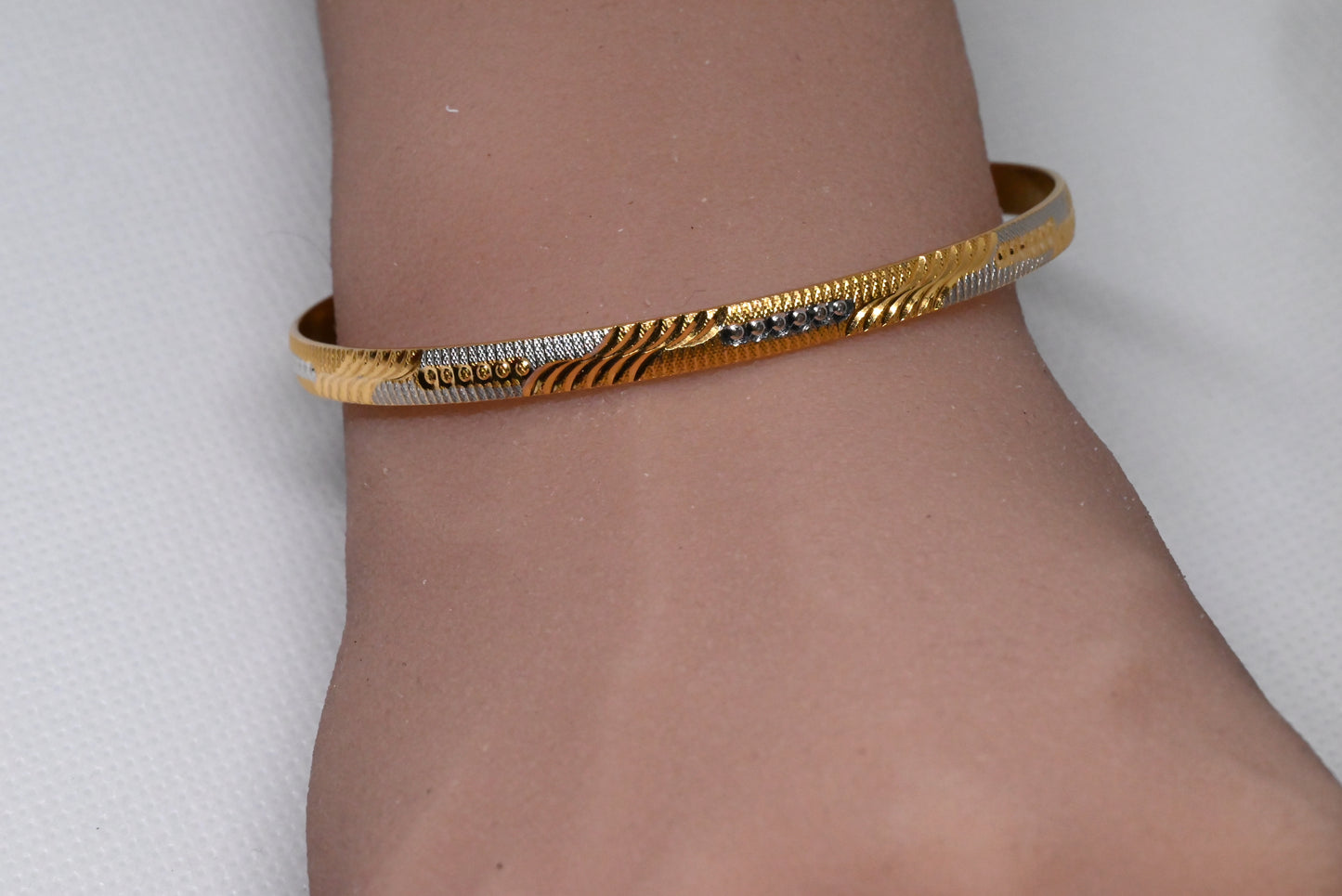 21K Bangle Style #34BR21