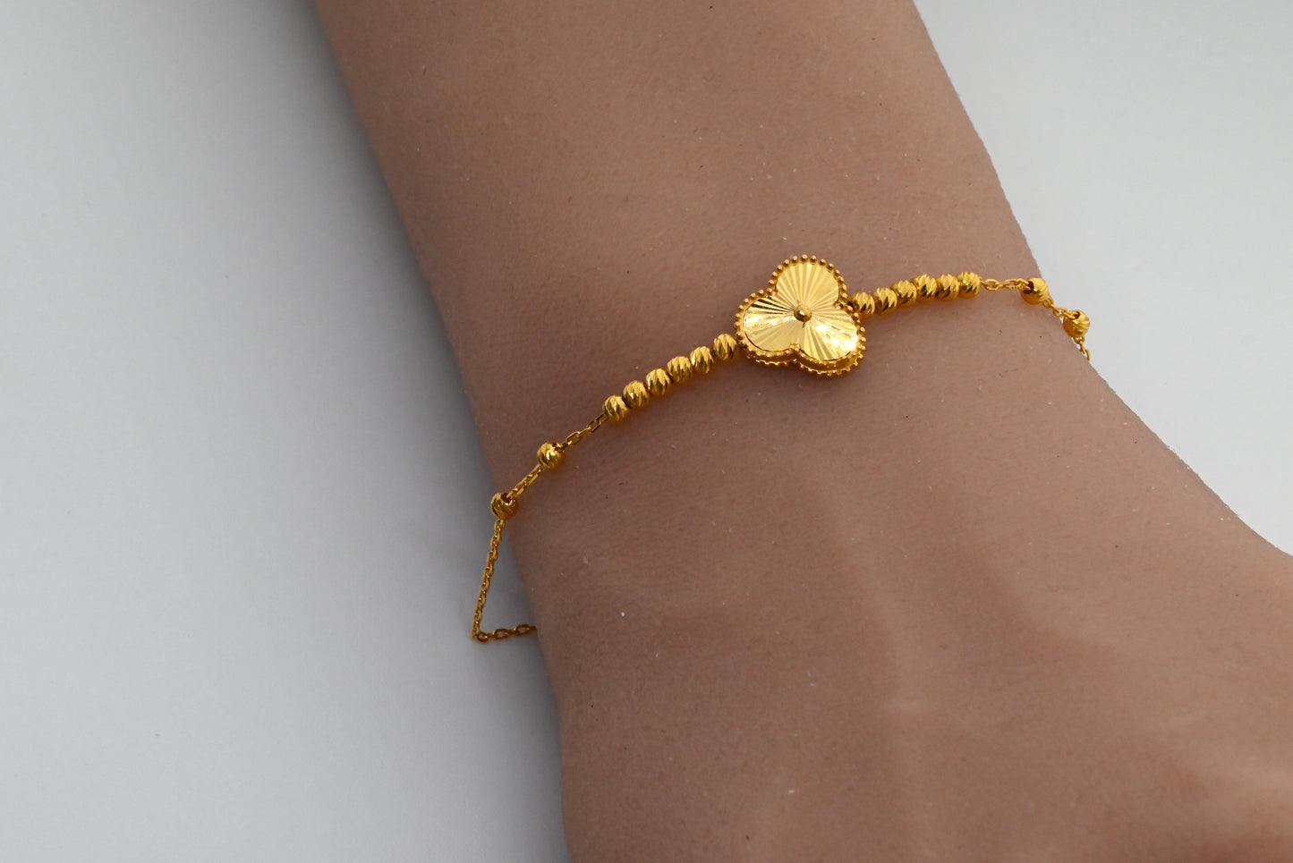 21k Gold Flower Design Bracelet