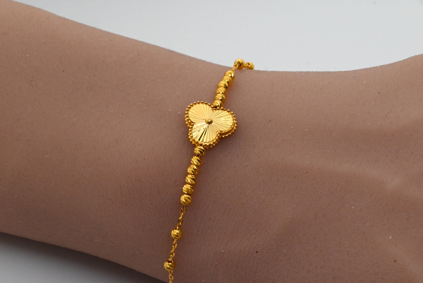 21k Gold Flower Design Bracelet