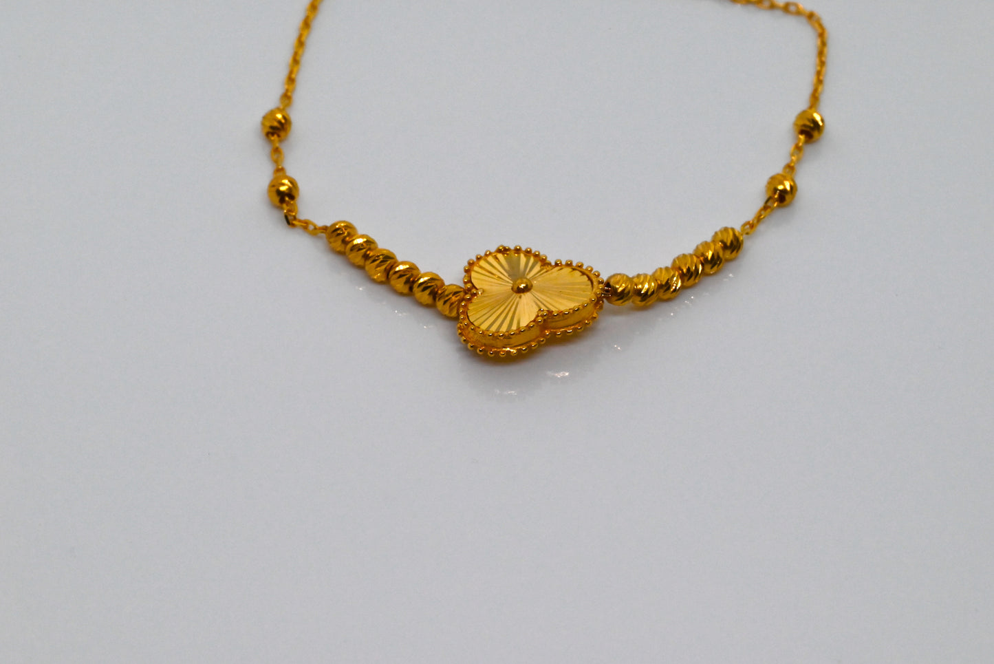 21k Gold Flower Design Bracelet