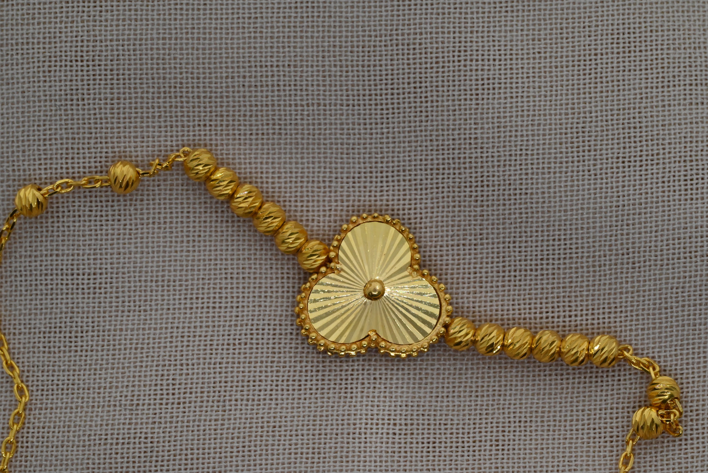 21k Gold Flower Design Bracelet