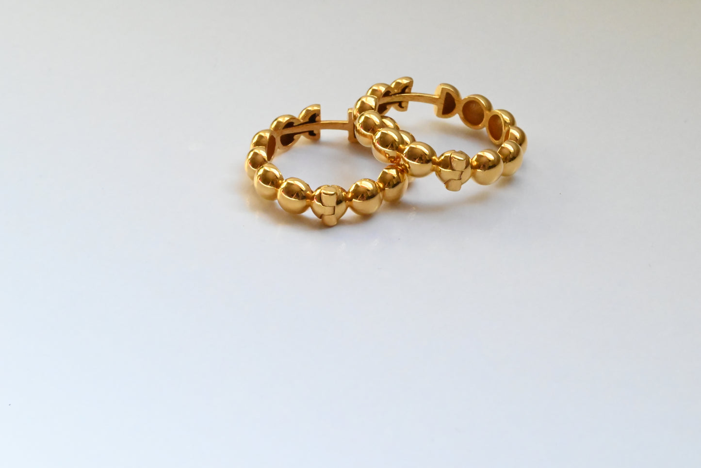 21k Hoop Earrings Round Bubble Shape