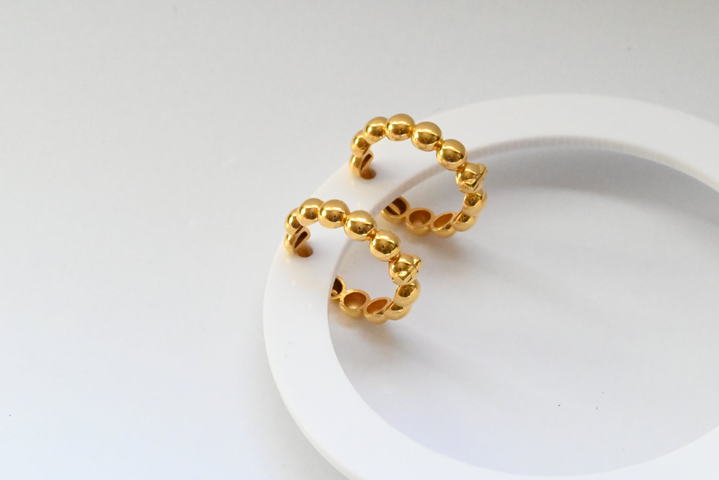 21k Hoop Earrings Round Bubble Shape