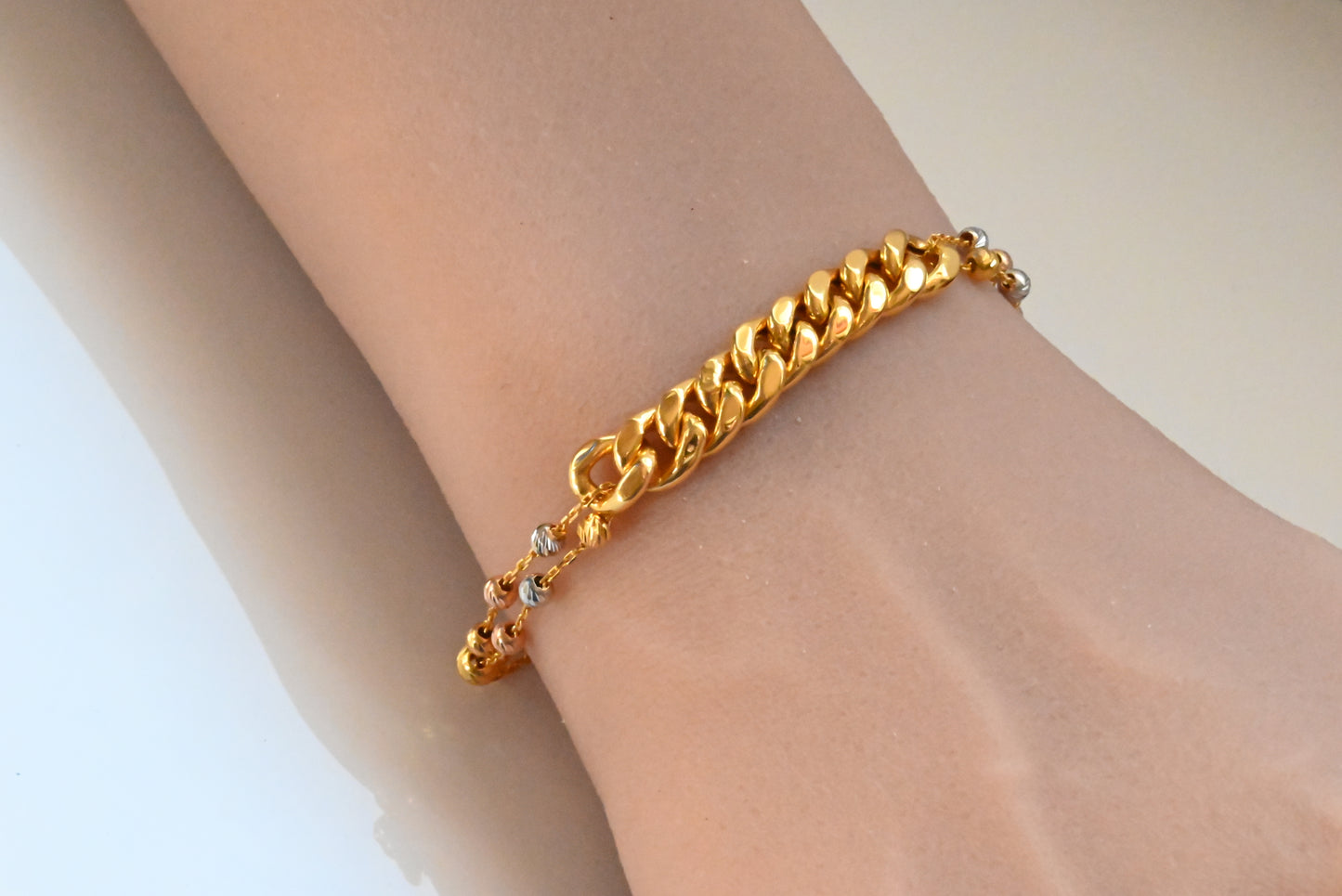 21 Karat Genuine Curb Chain Gold Bracelet