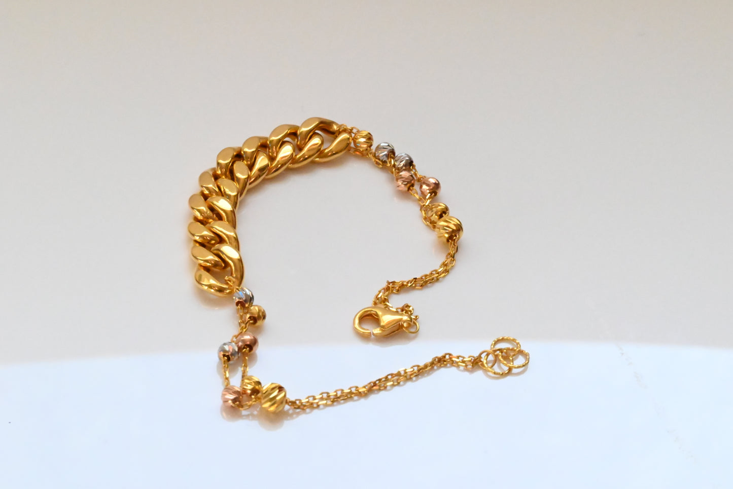 21 Karat Genuine Curb Chain Gold Bracelet