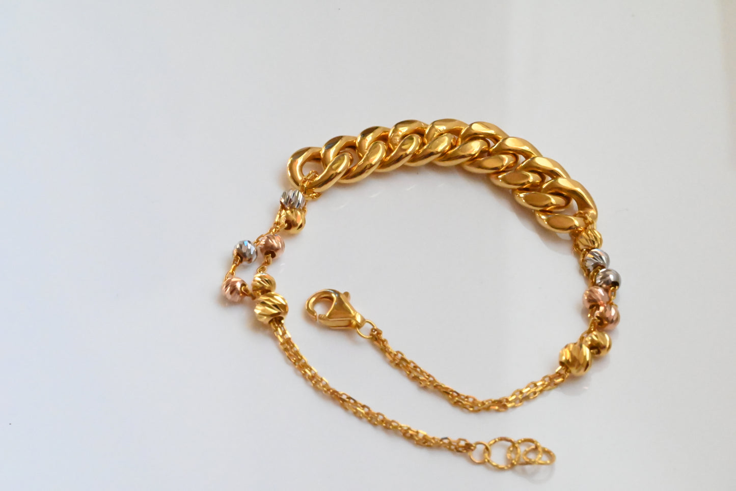 21 Karat Genuine Curb Chain Gold Bracelet