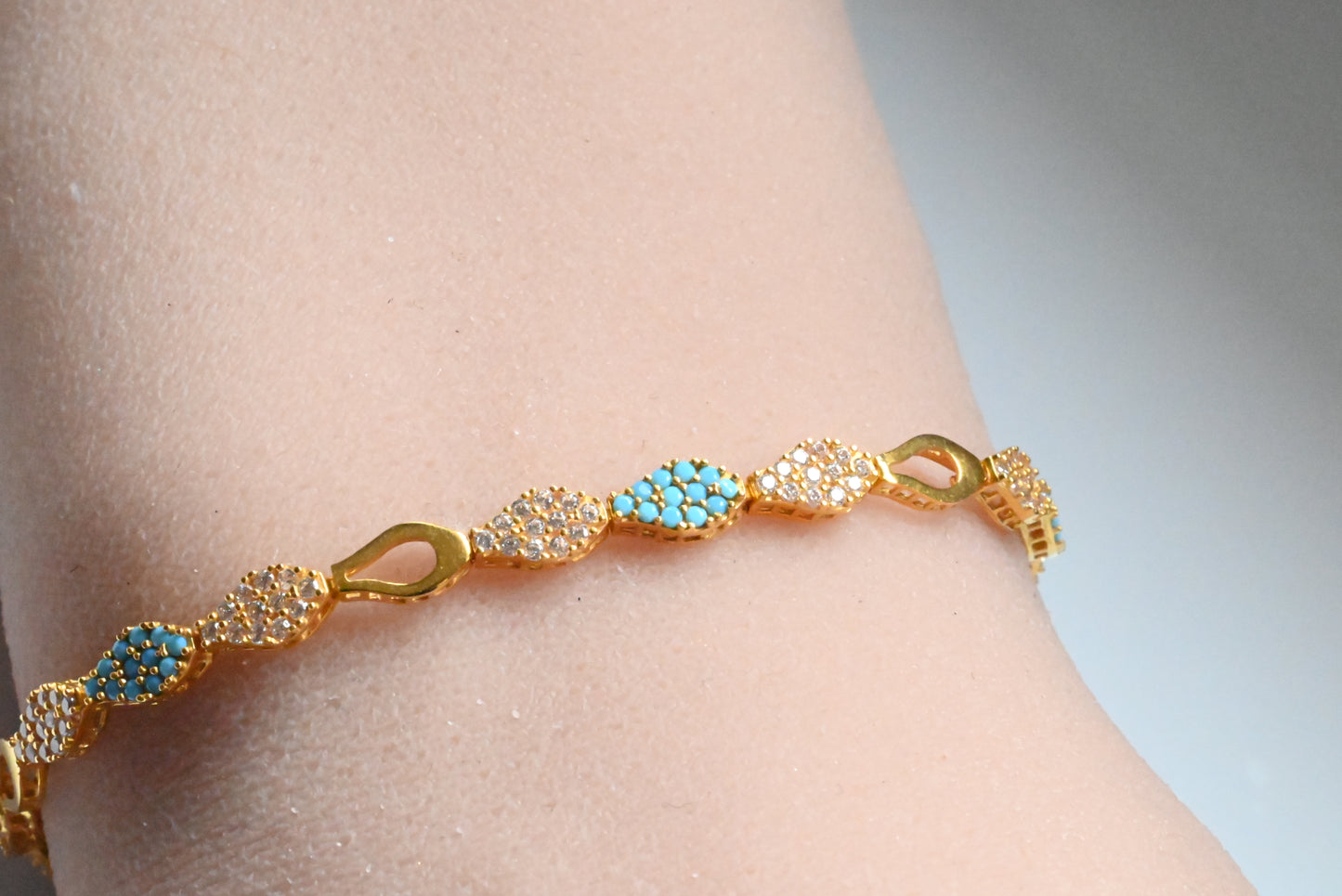 21k Bracelet With Zircon Stone